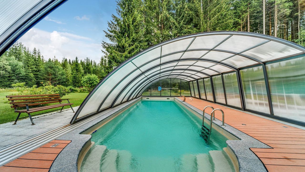 PoolOfHouse PoolOfHouse